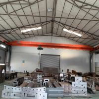 單梁橋式起重機專業(yè)廠家，高經理