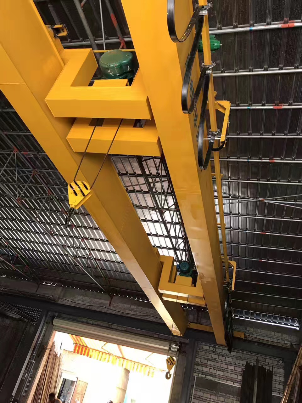廣州電動低靜空橋式起重機制作安裝